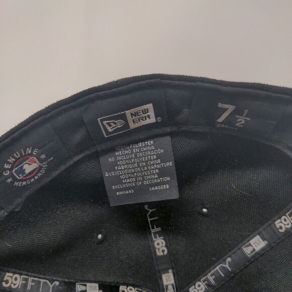 New Era Men's Fitted Hat Black 7 1/2 Embroidered Chicago Cubs Logo 59Fifty - Picture 8 of 8